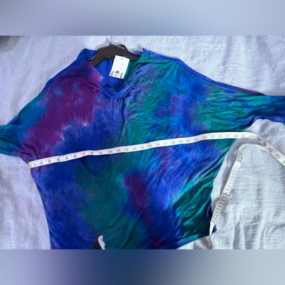 Women’s cowl neck top size large - Picture 4 of 7